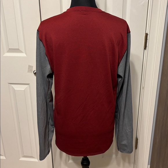 Patagonia Midweight Capilene Base Layer Shirt - Picture 6 of 10